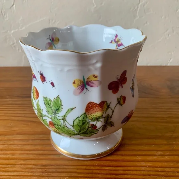 Lenwile Ardalt Butterfly Vase | Vintage Porcelain | Gold Trim Cottagecore - Picture 5 of 15